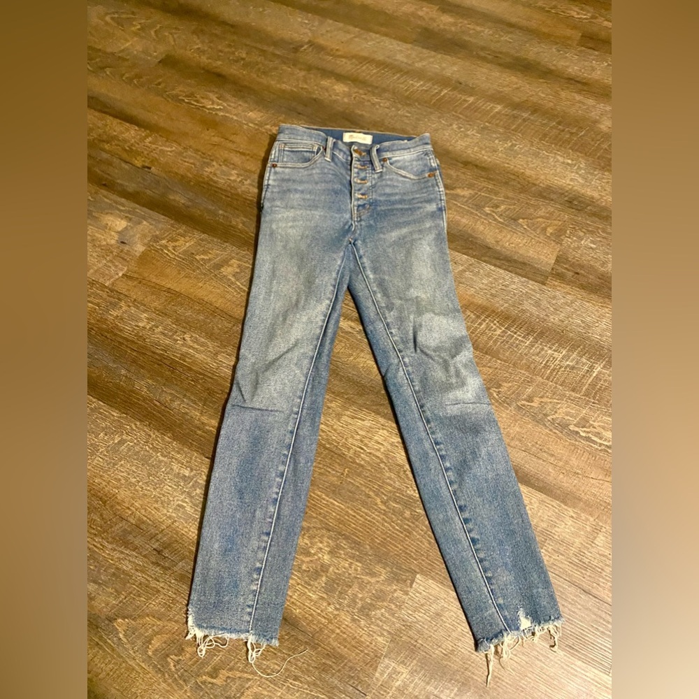 Madewell 10" High-Rise, Button Front Skinny Jeans in Distressed Wash